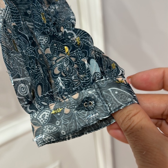 Anthropologie petites Let me be sheer blouse size XSP - Picture 3 of 16